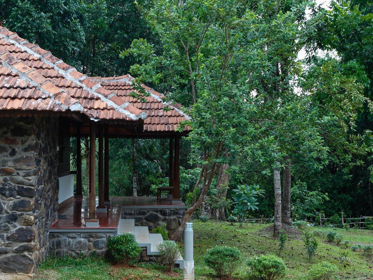 Quiet By The River- Cgh Earth Thodakayam Exteriör bild