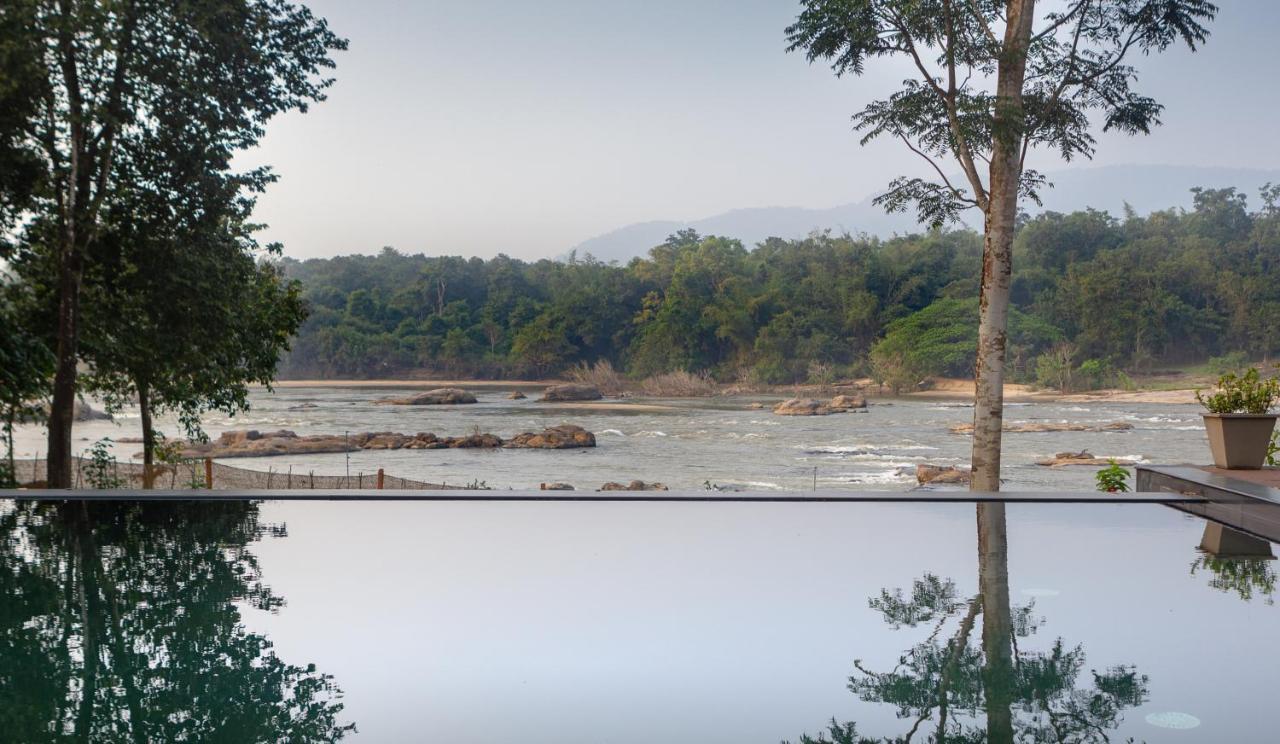 Quiet By The River- Cgh Earth Thodakayam Exteriör bild